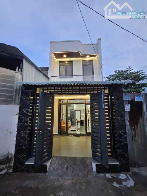 Nhà 1 trệt 1 lầu đẹp lung linh, Diện tích: 4x14m, hẻm xe hơi 4 chỗ, Hà Huy Giáp
