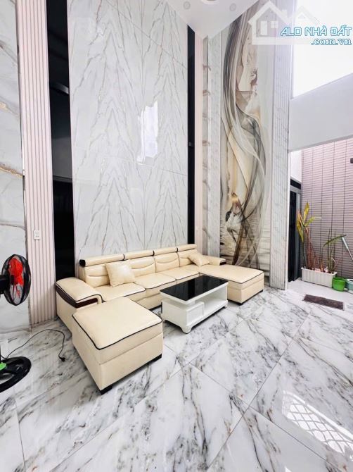 🔥Nhà 5 Tầng,đường TX47,phường THẠNH XUÂN Q12,dt:53m2 (4mx14m) đường 8m 💵 6,65tỷ.