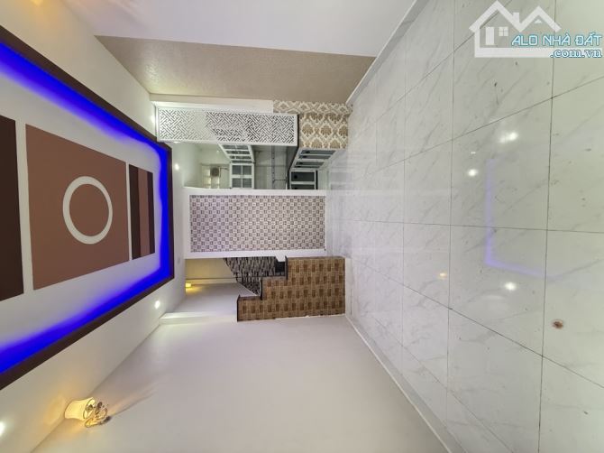 NHÀ GÒ VẤP 3 TẦNG - 20m² HẺM 6M - NGUYỄN VĂN NGHI - nhỉnh 3 TỶ