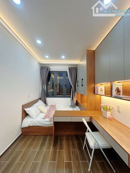 Nhà 2 tầng 3 phòng ngủ shr quận Gò Vấp đường Trương Đăng Quế Phường 3 không quy hoạch