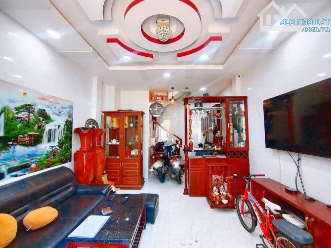 NGUYỄN VĂN YẾN – NHÀ MỚI ĐẸP – ÔTÔ ĐẬU CỬA – 4 TẦNG – CHỈ 4.59 TỶ