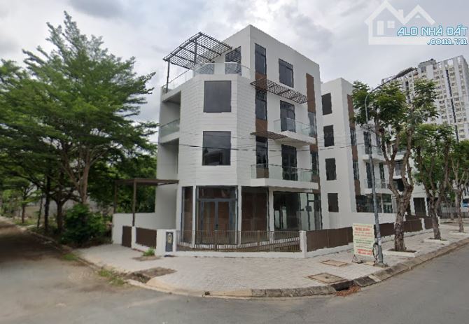 Bán biệt thự KDC Cát Lái Quận 2, TPHCM - 2 mặt tiền