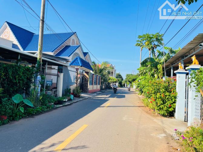 BÁN ĐẤT ĐƯỜNG HUYỀN TRÂN CÔNG CHÚA - TRUNG TÂM TT ĐẤT ĐỎ ,BRVT