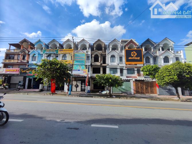 7,2Tỷ TL🔥Bán nhà Thô 1 trệt 3 lầu MT đường ĐT743A, KDC Phú Hồng Thịnh 10, P.Bình An_Dĩ An