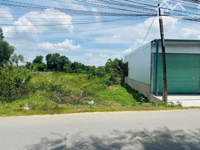 bán gấp 10m ngang đất mặt tiền đường nhựa giồng lớn mỹ hạnh nam