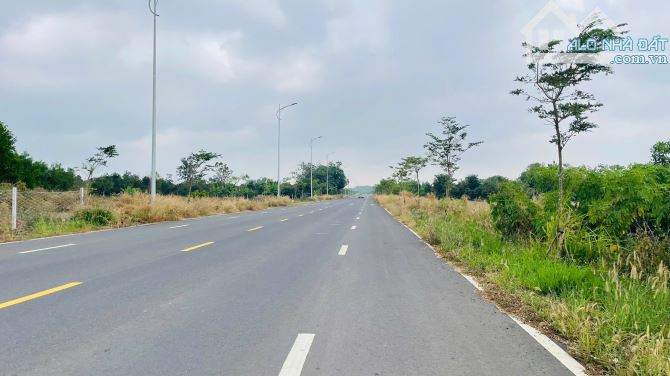 BÁN LÔ ĐẤT ĐƯỜNG NHỰA TL997 SIÊU RỘNG THUẬN TIỆN GIAO THÔNG XÃ ĐẤT ĐỎ ,BRVT
