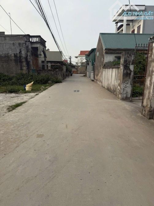 Hàng độc quyền 🏆🏆🏆F0 thôn phúc lai hoà phong  🎯🎯Lô góc ngã tư đường Trục chính làng