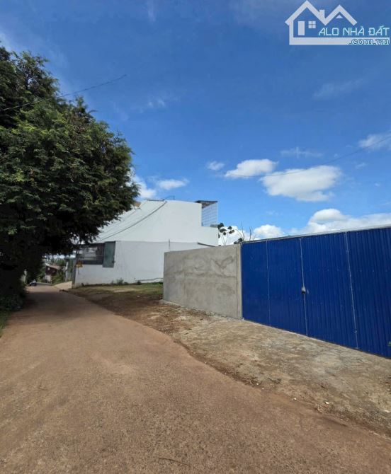 BÁN ĐẤT ĐẸP – HẺM MAI THỊ LỰU  BMT 10x50m, 5.3Tỷ