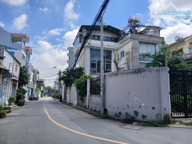 BÁN NHANH đất thổ cư Góc 2 Mặt Tiền Đường xe tải cách Lê Văn Thịnh 200m