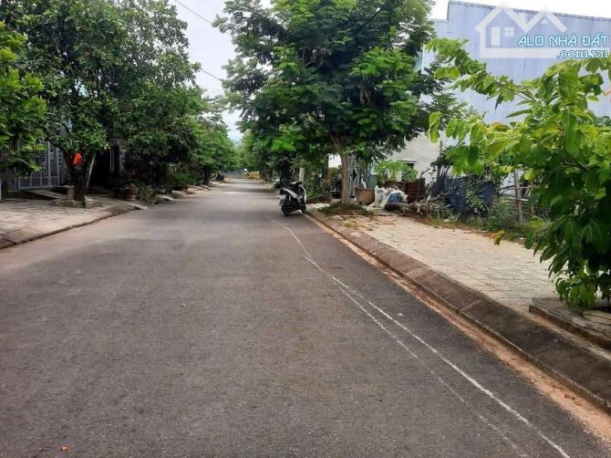 📌📌📌LÀM VIỆC TRỰC TIẾP GIÁ TỐT !!! Bán đất đào ngọc chua