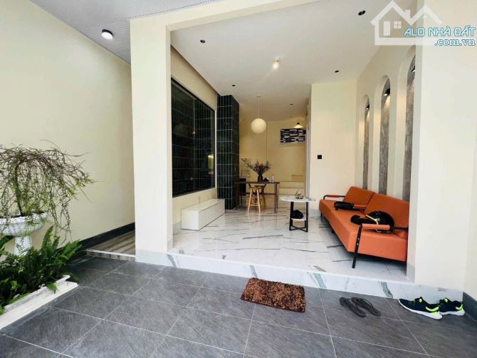 Bán Nhà Trệt Lầu Hẻm Đường Đồng Khởi