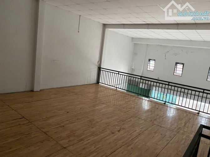 Nhà Hẻm Bê Tông 6m Vừa Ở Vừa Kinh Doanh - 110m² - Ngang 6.5m - SHR - Giá 3Tỷ995 TL