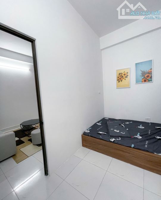 Cho Thuê CCMN Ngõ 52 Ngô Thì Nhậm Hà Đông 30m2 1N1K Cửa Sổ Ban Công Thang Máy Gần Chợ