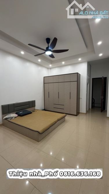 🏡 BÁN NHÀ NGÕ 718 ĐƯỜNG LÁNG – 47M² – 7 TẦNG – MẶT TIỀN 4,3M – GIÁ 11,8 TỶ – TRUNG TÂM