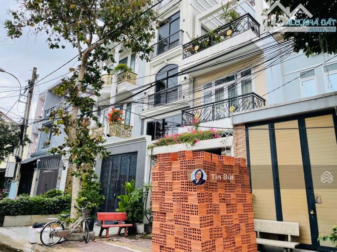Giá tốt !Bán đất 88m2 đường 16m có lề, sát trường học Đỗ Xuân Hợp -Global City. Xây 5 tấm