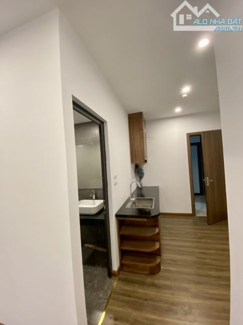 🚗 Căn hộ CCMN rộng 40m², có thang máy, tủ lạnh, sofa, ngõ ô tô tránh - 10