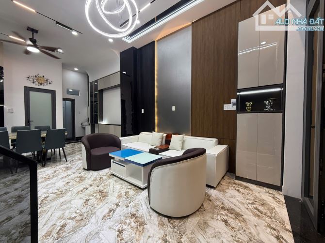NHÀ 2 TẦNG MẶT TIỀN ĐƯỜNG HỦ TIẾU FULL NỘI THẤT THUẬN TIỆN KINH DOANH MỌI NGÀNH NGHỀ - 10