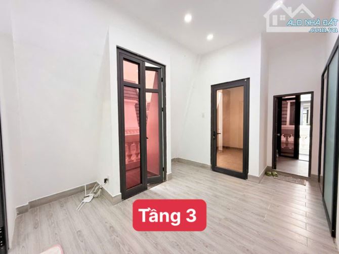 CHO THUÊ NHÀ PHỐ VINCOM HÙNG VƯƠNG - MỸ THO. GIÁ THUÊ 25TR/ THÁNG CÒN TL - 10