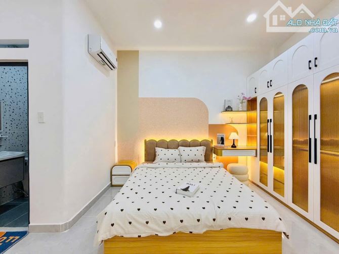 ✳️ Sắp đi nước ngoài bán nhà đường Phổ Quang - Phú Nhuận / Sổ Hồng Riêng / Giá 2 Tỷ 450 - 10