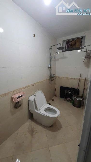 Bán nhà ngõ 281 Trần Khát Chân, DT 70m, 5 tầng, MT 4.2m, giá 11 tỷ. - 1