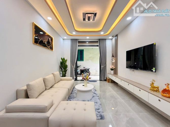 Bán nhà hẻm 3m đường Nguyễn Văn Nghi, P.7, 3,6 x 12, 2 tầng, giá 4.8 tỷ tl - 11