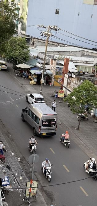 NHÀ MẶT TIỀN Q8 P3 - ÂU DƯƠNG LÂN - 4,4 x 22 (NỞ HẬU TÀI LỘC 5,2) - 11
