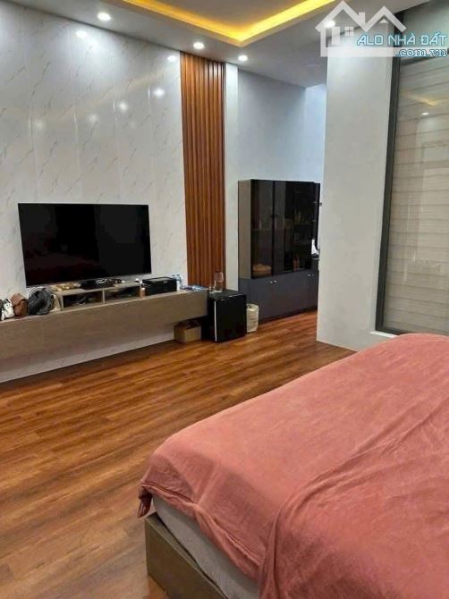 BÁN NHÀ MẶT TIỀN ĐƯỜNG DIÊN HỒNG  ,  VỊ TRÍ KINH DOANH , CÁCH BIỂN 200M , TP QUY NHƠN - 1