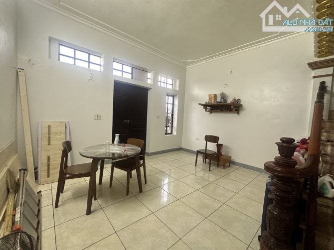 10.5 tỷ/134 M2 / Trâu Quỳ/ Kiên Thành Ngõ ô tô - 5