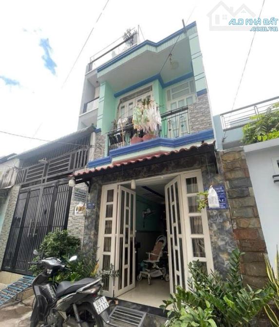 QUẬN 7- NHÀ CHỈ 55 TR/M2- NGANG 7,5M- XE ĐẬU CỬA- 4 PHÒNG NGỦ - 1