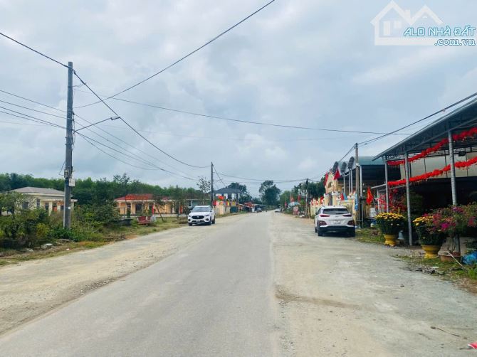 Mặt Tiền Trục Chính – Đông Lâm Phong An – Cách QL1A chỉ 400m👉300m2 chỉ 8xx triệu - 1
