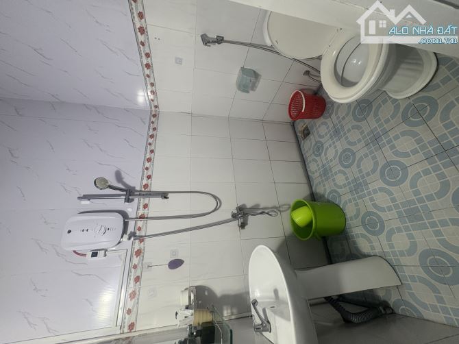 🏡 Sang đất có 7 phòng hẻm Phạm Văn Đồng đang cho thuê - 1