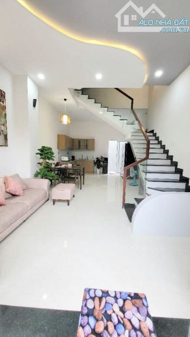 🌟💥 ÔTÔ NGỦ NHÀ - 4 TẦNG BTCT - TRUNG TÂM LINH ĐÔNG, THỦ ĐỨC - CHỈ HƠN 6 TỶ 🔥🌟 - 1