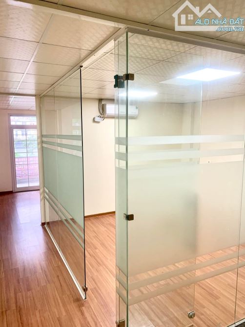 SHOPHOUSE TỐ HỮU - NGUYỄN THANH BÌNH - VẠN PHÚC - 1
