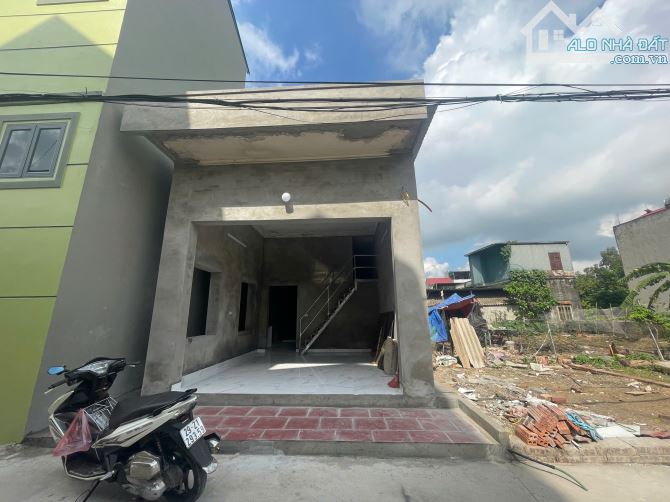Nhà cấp 4 đẹp , Tổ 9 TT Quang Minh - 1