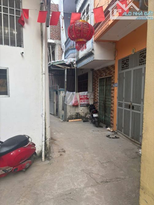 💥Nhà C4 giá tốt tại Nhị Châu - Liên Ninh  • DT: 30m²  • Nhà C4, sổ đỏ  GIA CHÀO 3.1 tỷ - 1