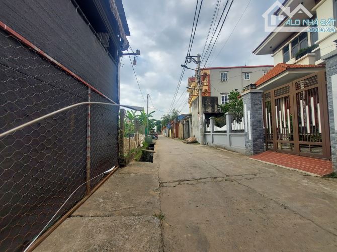 BÁN NHÀ 2 TẦNG DÂN XÂY CHẮC CHẮN, NHÀ CÒN MỚI, BÌA LÀNG, ĐƯỜNG Ô TÔ TRÁNH, XÃ THANH LÂM, M - 1