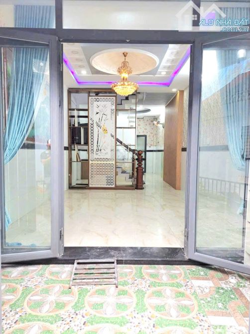 11 triệu💥Nhà thuê đẹp mới 3PN 3WC💥 Đường số  4 Phường 16  Gò Vấp 4x13m Sân để xe - 1