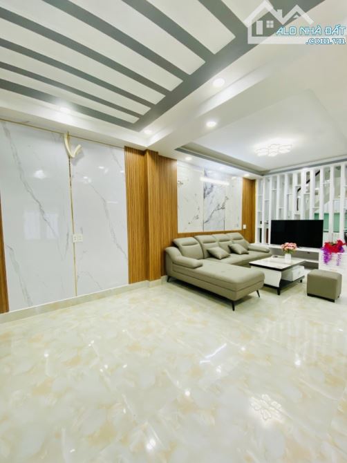 Nhà HXH Huỳnh Tấn Phát_ Phú Xuân, Nhà Bè. DT 85m2 (5m x 17m). 2 tầng. Giá 5.5 tỷ. - 1