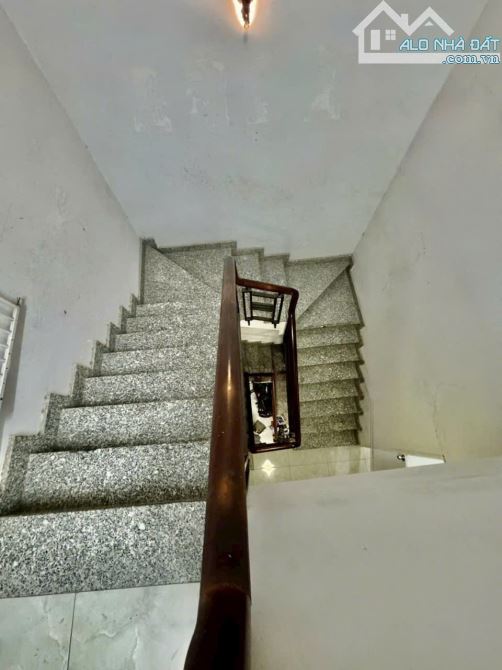 NHÀ ĐƯỜNG NGUYỄN QUÝ YÊM KHU AN LẠC VIP QUẬN BÌNH TÂN 93M2 GIÁ 6TY950 OTO NGỦ TRONG NHÀ - 1