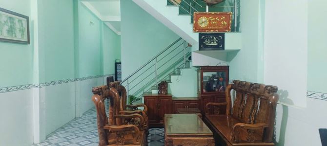 Bán nhà 1 tr 1 lầu chắc chắn hẻm 935 Bùi Thiện Ngộ (Bình Giã ) P Rạch Dừa TPHCM - 1