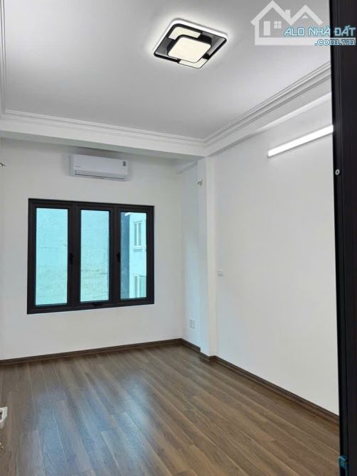 Mỹ Đình - Nhà Dân Xây - View thoáng 38m2*4T - Kinh Doanh - Ngõ Thông - Ô Tô Đỗ Cửa -7.98Tỷ - 1