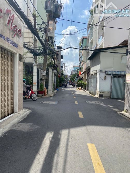Bán nhà HXH đường Lạc Long Quân, P.9, Tân Bình (5x20m nở hậu 8m) 118m2 - Cấp 4 - 13.5 tỷ - 1