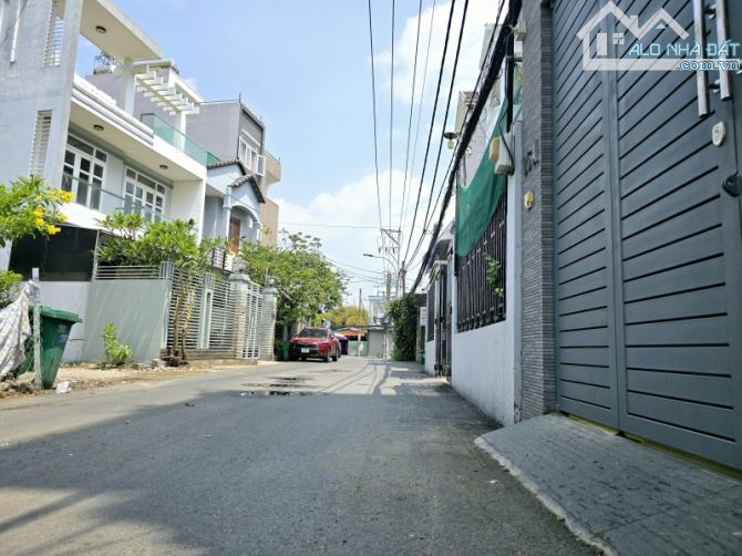 Q2, LÊ VĂN THỊNH - ĐẤT MẶT TIỀN GẦN BV Q2 - 96M2, NGANG 4M VUÔNG VỨC - GIÁ NHỈNH 9 TỶ TLCC - 1