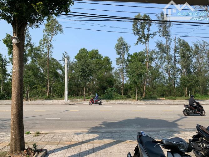 LÔ LÊ THÁNH TÔNG- DT 150M2- GIÁ HỢP LÍ - 1