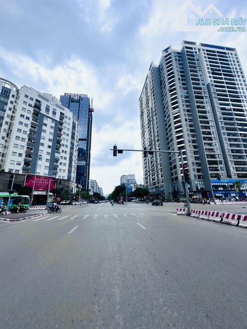 Bán nhà Mặt phố Trường Chinh, Thanh Xuân 564m2 - MT 20m giá tốt đầu tư - 2