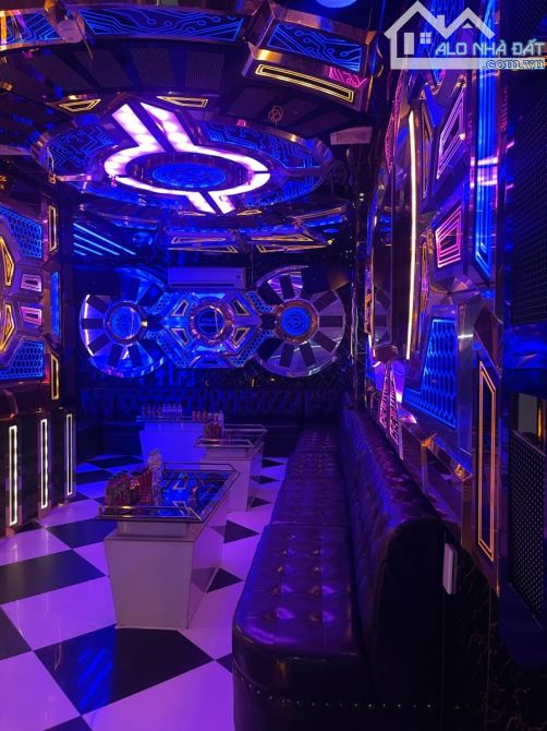 HÀNG HIẾM Dương Nội - CẦN BÁN QUÁN BAR - KARAOKE - FULL TRANG THIẾT BỊ - 1
