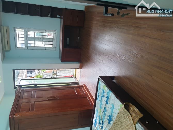 Bán nhà riêng Hoàng Mai 33m 5 tầng gần ô tô tránh chỉ hơn 5 tỷ - 1