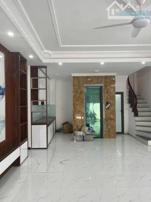Bán nhà Vũ Xuân Thiều, 6 tầng thang máy, Gara, 54m2, mt 5m, 11.8 tỷ, ở ngay - 1