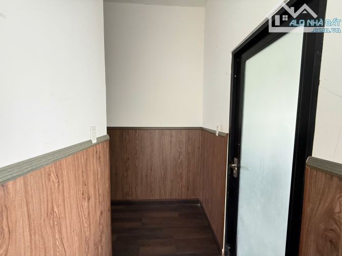 BÁN NHÀ 1 TRÊT 1 LẦU  KIÊN CỐ ĐƯỜNG TRẦN CỪ NGAY TP CAFE TRUNG NGUYÊN 5.6 Tỷ - 1