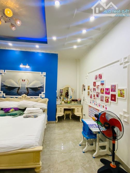 NHÀ 2 MẶT TIỀN KINH DOANH - 320M² BIỆT THỰ HOÀNH TRÁNG - SỔ NỞ HẬU PHONG THUỶ CỤC TỐT., - 1